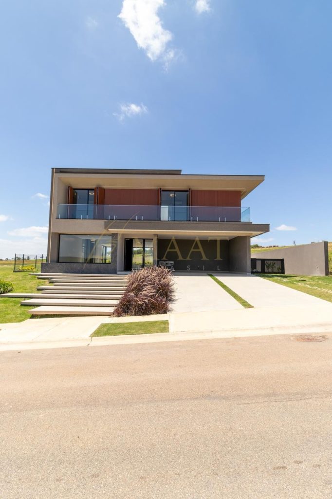Arquitetura contemporânea, tecnologia e uma localização privilegiada no Portofino.